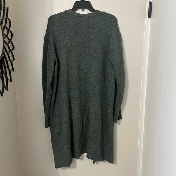 a.n.a | Green Long Sweater Cardigan with Pockets - Picture 2 of 5